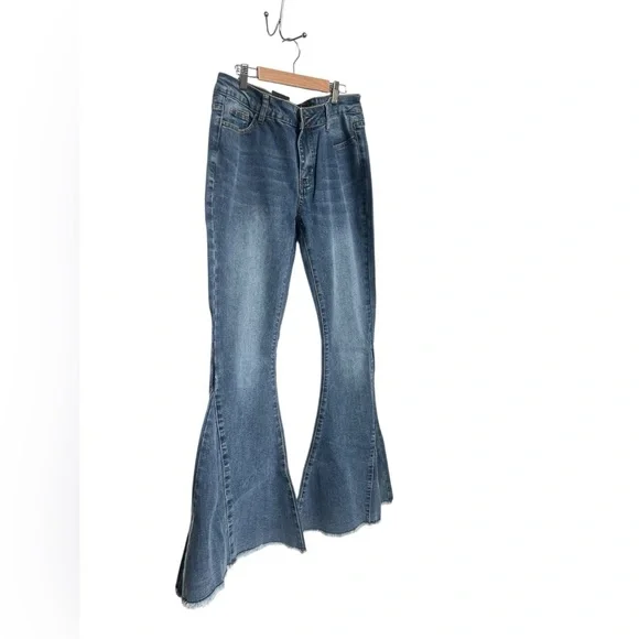 Lucky & Blessed MID Wash Flare Jeans - Picture 4 of 16
